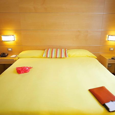 Ibis Styles Parma Toscanini Kültér fotó