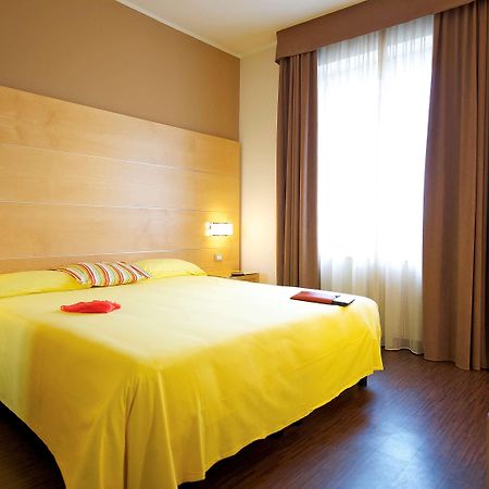 Ibis Styles Parma Toscanini Kültér fotó