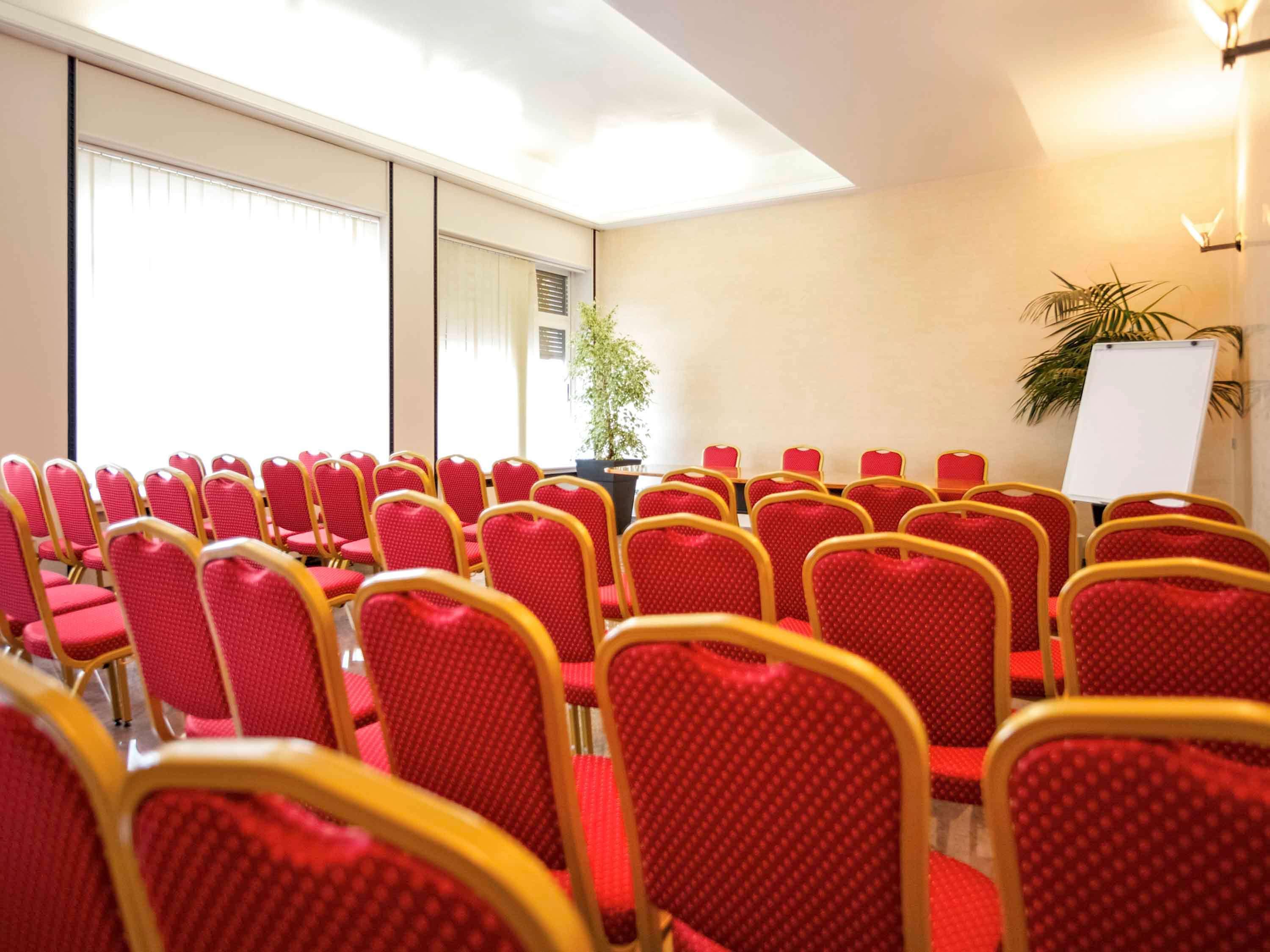 Ibis Styles Parma Toscanini Kültér fotó