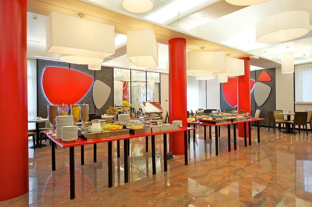 Ibis Styles Parma Toscanini Kültér fotó