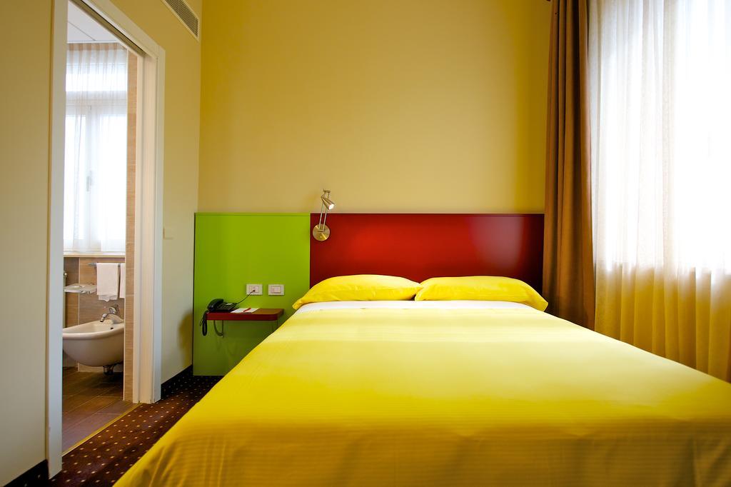 Ibis Styles Parma Toscanini Kültér fotó