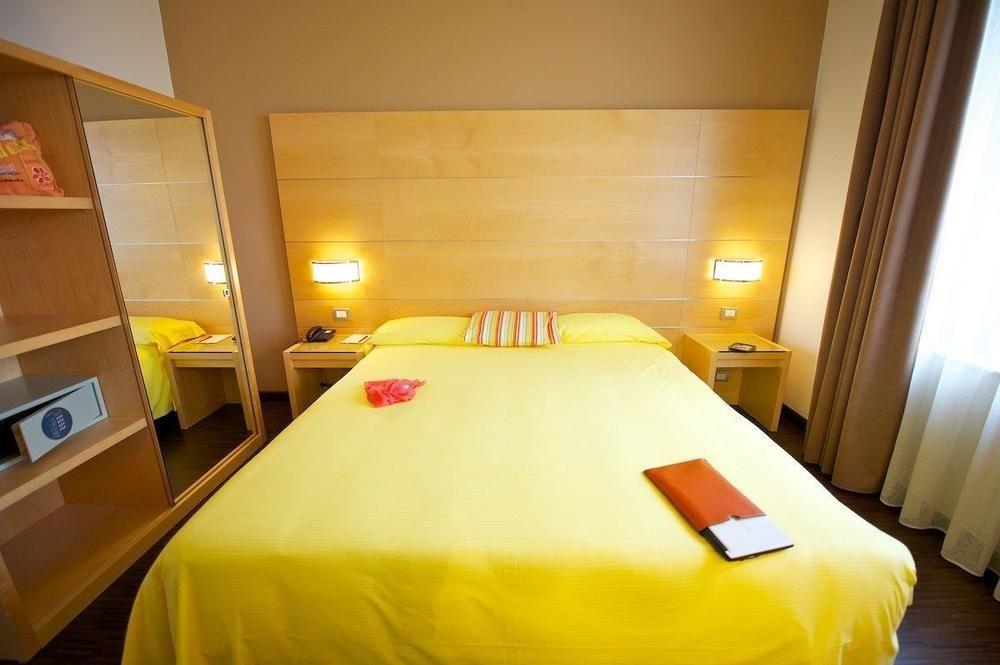 Ibis Styles Parma Toscanini Kültér fotó