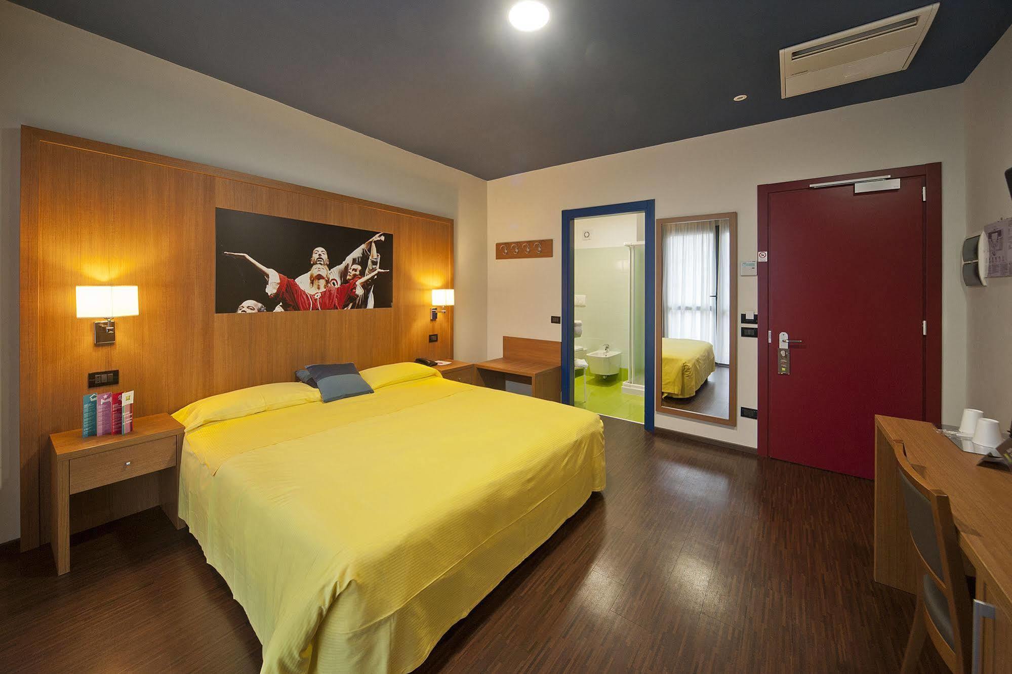 Ibis Styles Parma Toscanini Kültér fotó